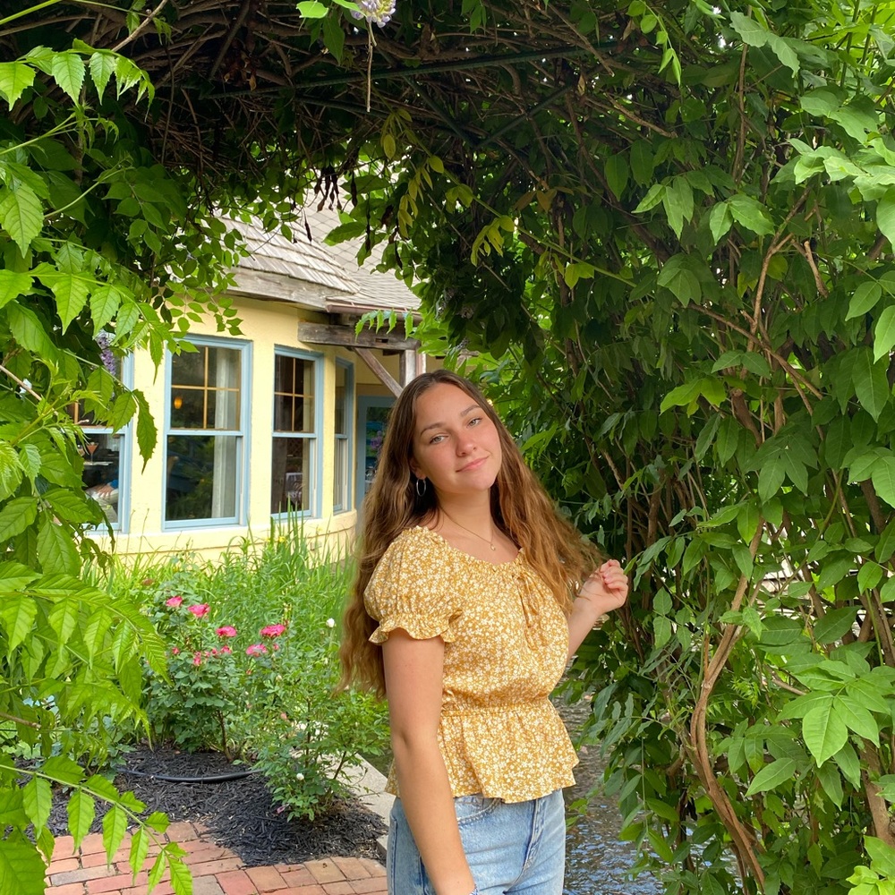 Meet your Posher, Marissa